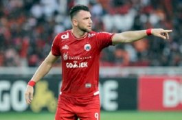 Simic Klaim Perpanjang Kontrak 4 Tahun, Persija Jakarta Malah Membantah