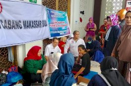 IDI, Persi dan Dinkes Makassar Turunkan Dokter untuk Pemeriksaan Gratis Korban Banjir