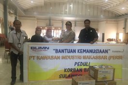 Pasca Banjir Maros, Bantuan Berdatangan ke Posko Induk