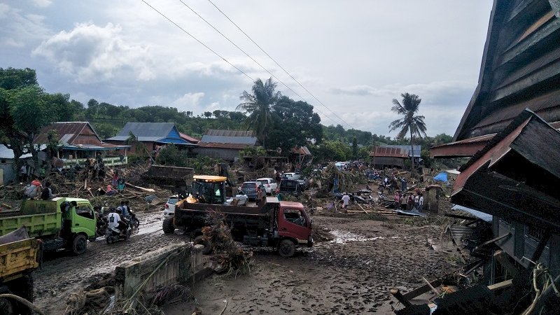 Ruang Belajar Diporak-poranda Banjir, Siswa 20 Sekolah di Jeneponto Diliburkan