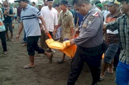 Mayat Tanpa Busana Terdampar di Pantai Takalar, Usianya Sekitar 35 Tahun