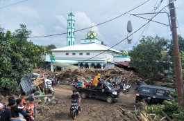 Korban Tewas Banjir Jeneponto Bertambah Jadi 13 Orang