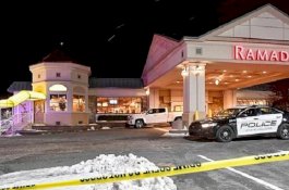 Suaminya Diberondong Peluru, Istri ke Kamar Mandi Telepon Polisi, 