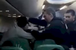 Dipukul Kru Pesawat, Penumpang Penerbangan Paris-Tunisia Ini Teriak 