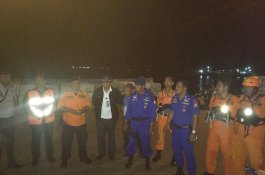 Naik KMP Misima ke Kolaka, Megawati Lompat ke Laut