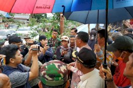 Gubernur Sulsel Berikan Rp5 Miliar Dana Tanggap Darurat untuk Jeneponto