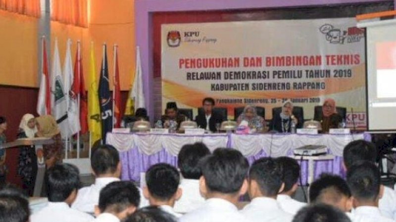 Relawan Demokrasi Sidrap Diharap Dongkrak Partisipasi Pemilih