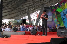 Di Hadapan Puluhan Ribu Anggota RSB, IYL Pimpin Doa untuk Korban Bencana Alam