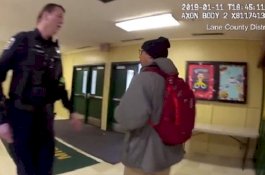 Tragis! Detik-detik Ayah Ditembak Mati Polisi di Depan Putrinya