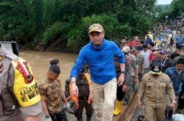 Berangsur Pulih, Pemkab Gowa Kirim Genset untuk Korban Longsor di Bungaya