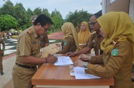 Serahkan DPA 2019, Bupati Luwu Timur: APBD Harus Dirasakan Masyarakat