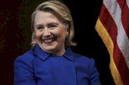 Hillary Clinton Masih Pertimbangkan untuk Jadi Presiden AS 2020
