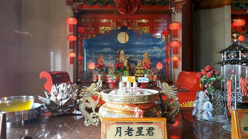 Klenteng Xian Ma Bagi Tips di Tahun Babi, Shio Ular Belum Cocok Menikah