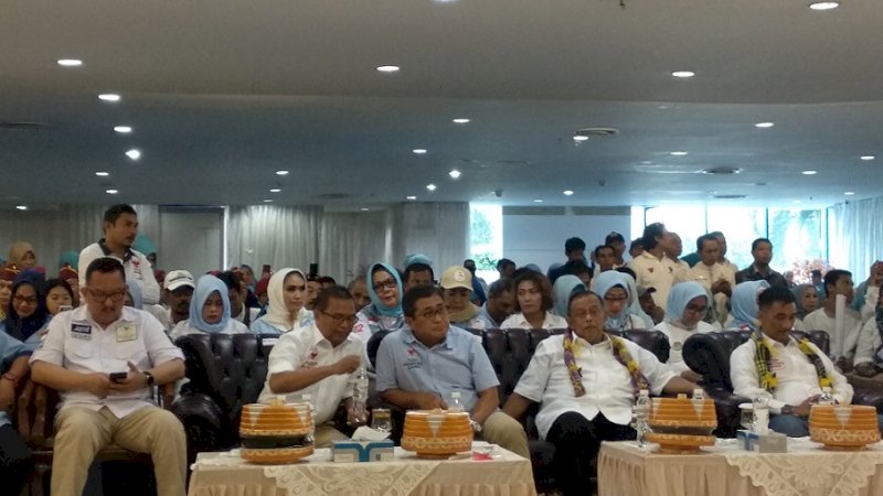 Deklarasi Satuan Tugas Sekretariat Bersama Lintas Ormas, LSM, dan Profesi BPN Prabowo-Sandi Sulawesi Selatan di Gedung Graha Pena, Jalan Urip Sumoharjo, Makassar, Selasa (29/1/2019).