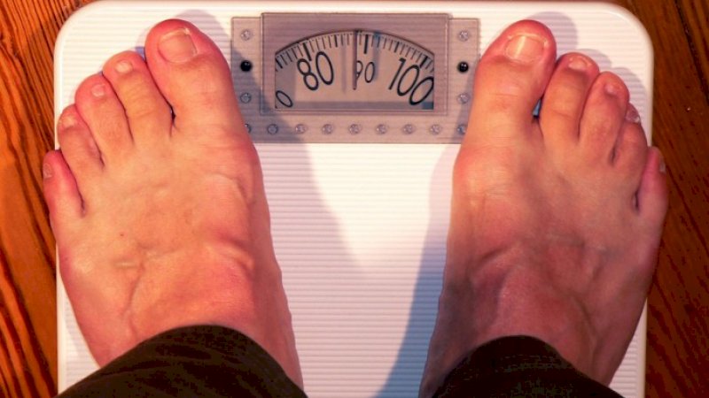 Guru Ini Hukum Muridnya Jika Berat Badan Naik saat Imlek