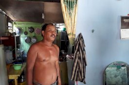 Pria Berlumpur Ungkap Isi Percakapannya dengan Sandi di Makassar