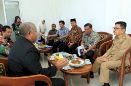 Wali Kota Palopo Terima Tim Penilai Sekolah Sehat Tingkat Provinsi