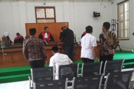 Tak Terima Dakwaan Jaksa, Eks Ketua DPRD Enrekang Bakal Ajukan Eksepsi