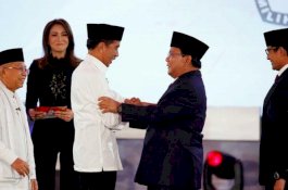 Survei Terbaru CRC: Jokowi-Ma'ruf Unggul 46 Persen di Sulsel, Prabowo-Sandi 41,9 Persen