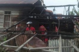 Masak Air Lalu Pergi, Api Nyaris Panggang Ibu yang Tertidur