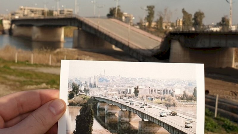 Jembatan Hurrya yang runtuh - selama Pertempuran Mosul (Oktober 2016 - Juli 2017).