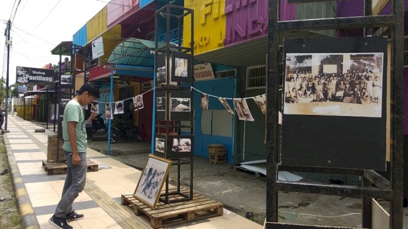 Palopo Heritage Society menggelar pameran foto jadul di Jalan Andi Machulau, Kelurahan Baru Pasi, Kelurahan Batu Pasi, Kecamatan Wara, Kota Palopo, Sabtu (2/2/2019).