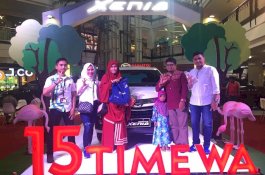 Spesial, Warga Batua Jadi Pembeli Pertama Grand New Xenia