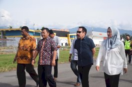 Kemenhub Pantau Persiapan Perpanjangan Landasan Pacu Bandara Andi Djemma