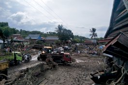 Sampah Menggunung di Lapangan Bola di Jeneponto, Ternyata Ini yang Terjadi