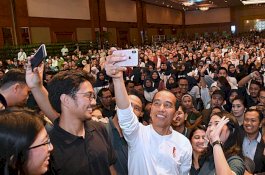 17 Ribu TPHL Minta Diangkat Jadi PNS, Jokowi Janji Beri Jawaban Rabu