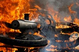 Teror Bakar Kendaraan di Semarang, Warga Lihat Terduga Pelaku