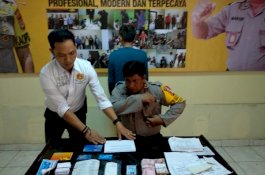 Bertahun-tahun Gelapkan Uang Perusahaan, Pegawai TV Kabel Diringkus Polisi