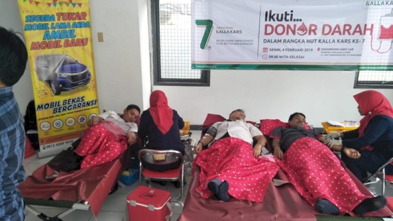 Donor darah PT Kars Inti Amanah, Senin (4/2/2019).