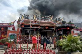 Vihara Samudra Bhakti Terbakar, Api Diduga dari Gudang Lilin