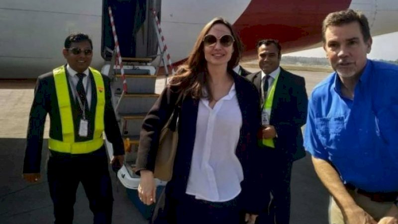 Angelina Jolie Temui Pengungsi Rohingya di Bangladesh