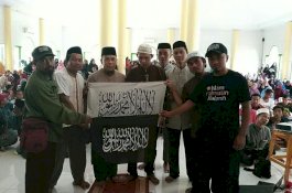 Ikut Trauma Healing untuk Korban Banjir Jeneponto, Pria Asal Tator Ini Masuk Islam