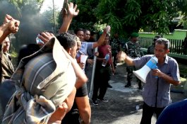 Markas TNI di Parepare Mendadak Diserang Warga