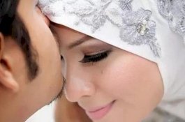 Doa sebelum Orgasme saat Berhubungan Intim Suami Istri