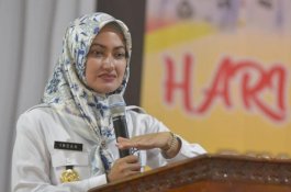 Indah: Pers Harus Ikut Mengedukasi dan Mencerdaskan Kehidupan Bangsa