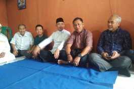 Tamsil Linrung Silaturrahmi dengan Umat Kristen di Sudiang