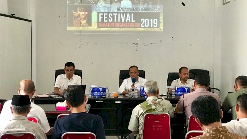 Wakil Wali Kota Palopo, Rahmat Masri Bandaso (RMB) memimpin rapat persiapan Festival Kraton Nusantara (FKN).