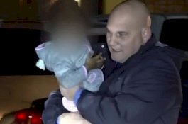 Saat Penjahat Pergi, Gadis Kecil Ini Menangis Panggil Ayahnya yang Ditembak Mati