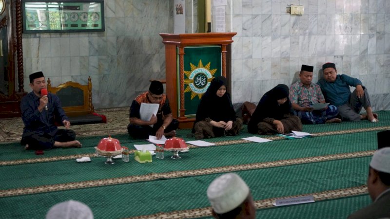 Imam Masjid dan Guru Mengaji Berprestasi di Sidrap Naik Umrah