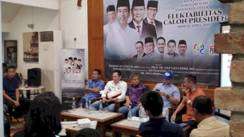 Celebes Research Center merilis hasil survei capres di Jakarta, Minggu (10/2/2019).