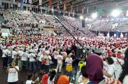 Acungkan 2 Jari di Acara Jokowi, Tiga Pekerja Diamankan Polisi