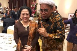 Sudah Berkantor Kembali, Ali Mochtar Ngabalin Jelaskan Penyakitnya