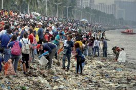 Patut Dicontoh! Relawan Bersihkan 45 Ton Sampah dari Pantai Teluk Manila