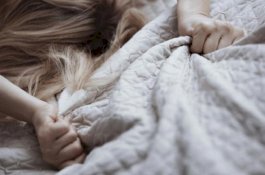 10 Tips Beri Orgasme Berkali-kali pada Wanita