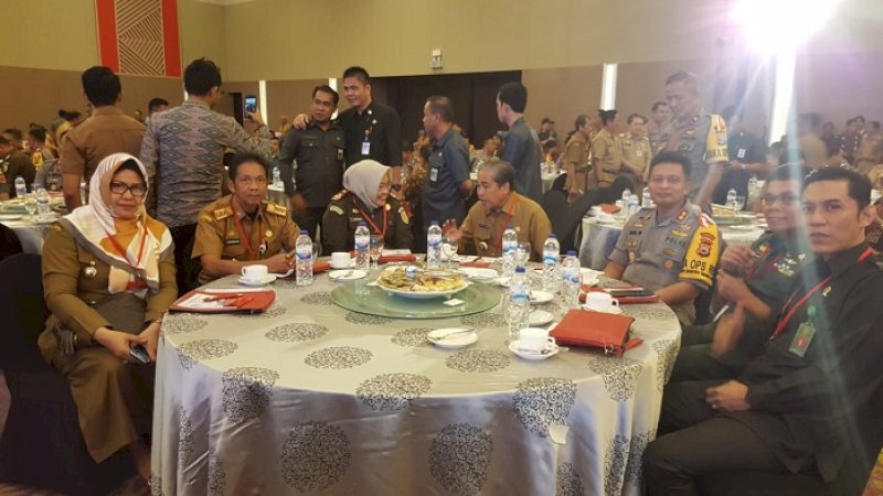 Bupati Sidrap Dollah Mando menghadiri Rakornas Bidang Kewaspadaan Nasional dalam rangka pemantapan Pemilu 2019 di Claro Hotel, Jalan A P Pettarani Makassar, Selasa (12/2/2019).