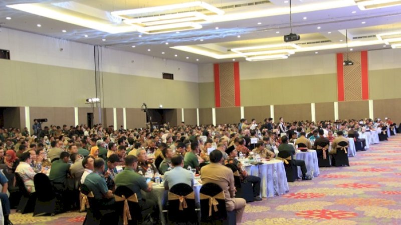 Bupati Luwu Timur, HM Thorig Husler bersama Forkopimda menghadiri rapat koordinasi nasional dalam rangka pemantapan penyelenggaraan pemilu 2019. 